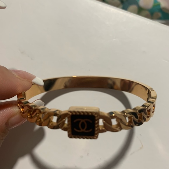 Beautiful bracelet - Picture 3 of 3